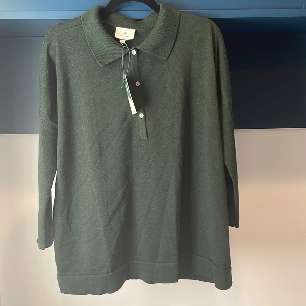 HUNTER GREEN CLAYTON KNIT POLO
 Tuckernuck
Brand new- unworn